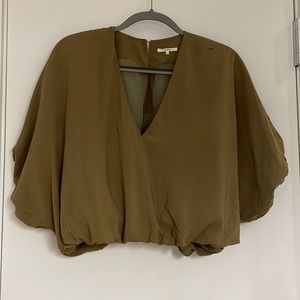 Tularosa Jace Top in Dark Olive Green Puff Green Crop Shirt Size Small